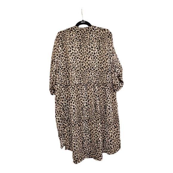 TORRID Leopard Print Lexie Chiffon Hi-Low Tunic Blouse -  Size 2 (2X) - Picture 2 of 9